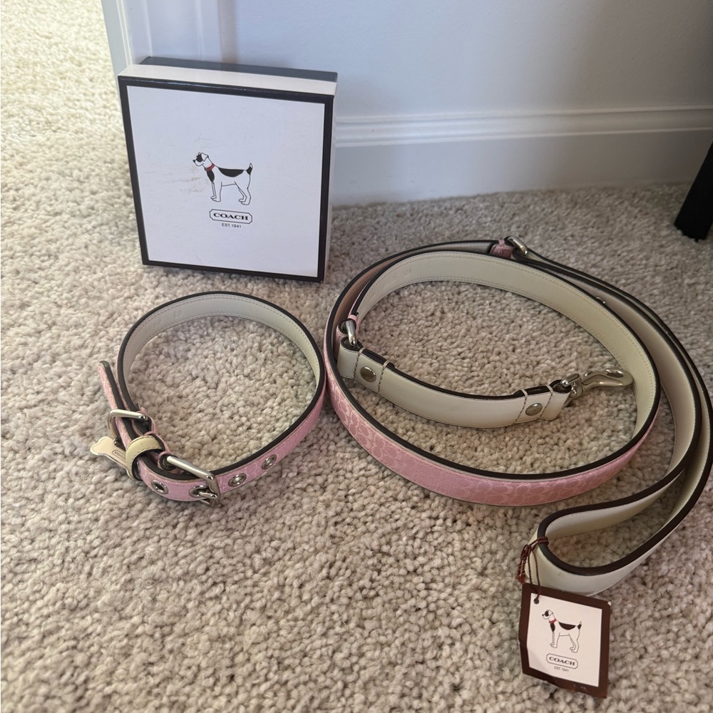 RARE - Vintage Coach Y2K Dog Collar & Leash